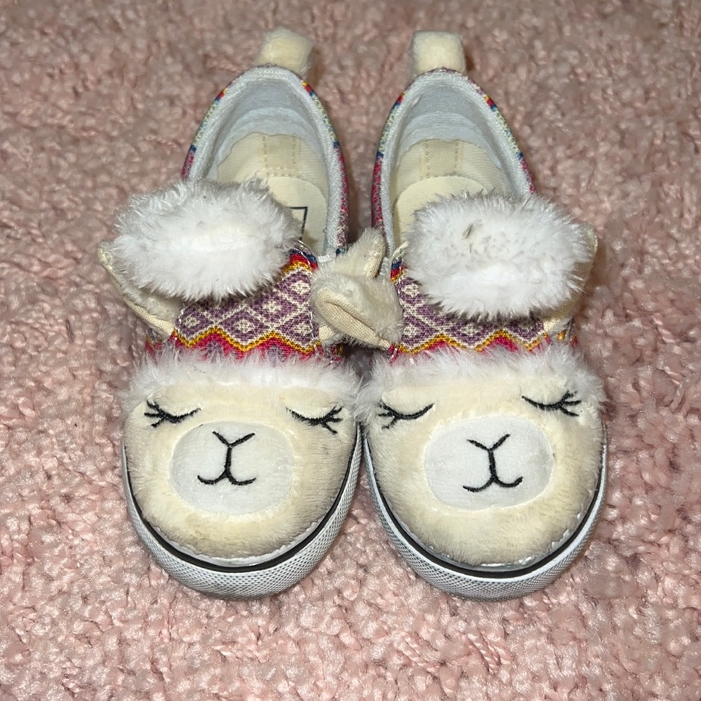 Vans Llama slip-ons